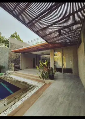 Rumah Bagus Siap Huni Swimming Pool, Full Furnished ( CL 004 )