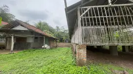 Tanah dan Bangunan Peternakan Ayam Di Cibatu Purwakarta Luas 741 m2