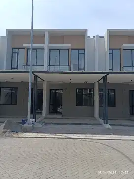 Murah Sewa Rumah Milenial 2Lantai 4.5x12 Kosong Bagus Siap Huni PIK 2