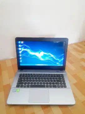 Laptop Asus X441 Core I3