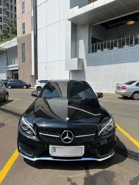 Mercedes Benz C300 AMG Line 2017