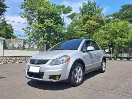 Suzuki SX 4 X Over 2010 AT