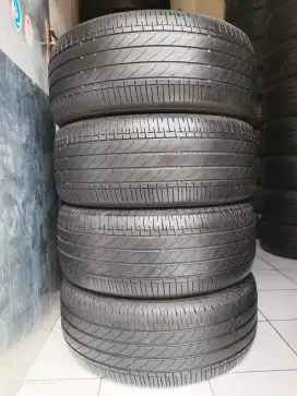Ban 235 50 R18 Bridgestone Turanza T005A Alphard Inova dll