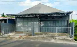 Dijual bangunan komersil ( Gudang/ruko)