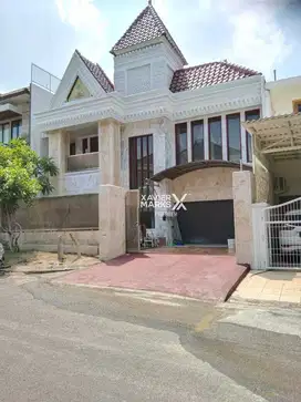 Rumah Mewah 4 Kamar di Villa Bukit Indah Pakuwon Surabaya