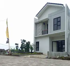 Dp 19 Jt all in, Hunian Nuansa Villa di Cisarua dekat Statsion Whoosh