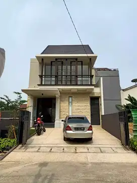 DIJUAL RUMAH MURAH BRAND NEW PRECIUM KEBAYORAN STRATEGIS DEKAT SENAYAN