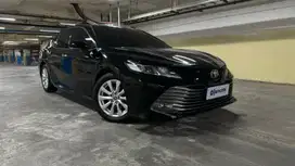 [OLX Mobbi] Toyota Camry Hitam 2.5 V Bensin-AT 2021 FAF