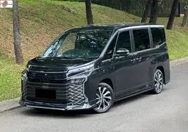 TOYOTA VOXY 2023/2024 2.0 AT LOW KM.23RB & PAJAK PANJANG #F5ST