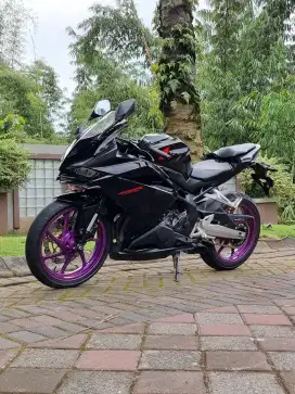 Honda CBR 250RR thn 2024 Hitam Glossy Dp 2jt