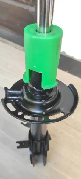 Shock depan mobil suzuki ertiga