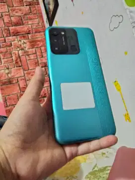 Tecno  spark 8c ram 4+1/64