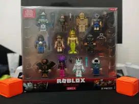 Roblox koleksi classic series 4