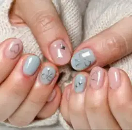 Terapist Nail art / Manicure pedicure