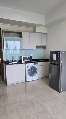 DIsewakan Apartemen Menteng Park, Cikini 2BR Semi Furnished Luas 61m2