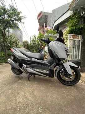 Dijual YAMAHA X MAX 250 CC