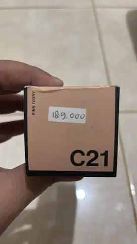 Makeover foundations