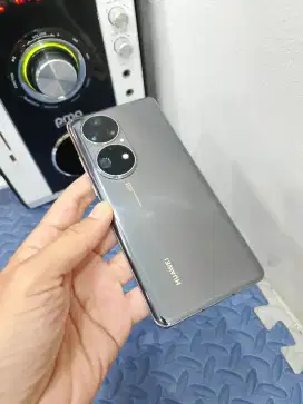 Huawei p50 pro 8/256 banyak di cari