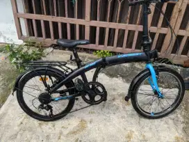 Sepeda Lipat Everbest blue