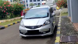 [ KM ANTIK 25RB ] Honda Jazz RS 1.5 E GE8 MMC AT Facelift Silver 2013