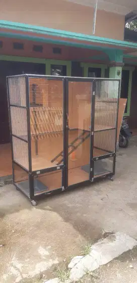Kandang kucing alumunium