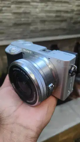 Sony a6400 SC 17rb mulus