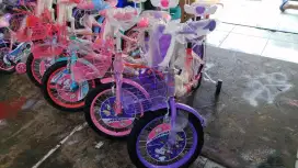 DICARI KARYAWAN RAKIT TOKO SEPEDA