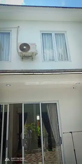 RUMAH 2 LANTAI  DI PINEWOOD CLUSTER  MALLBERY  BANJIR WIJAYA TANGERANG