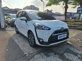 [OLX Mobbi] Toyota Sienta Putih 1.5 V Bensin-MT 2018 8JJ