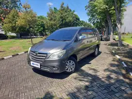 DP MURAH Toyota Kijang Innova 2.0 G Bensin Matic 2014 Abu-Abu s QF