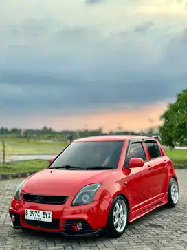 Suzuki Swift 2008 Bensin