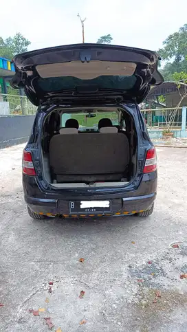 Chevrolet Spin 2013 Bensin