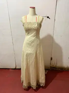 JUAL Gaun Goldie