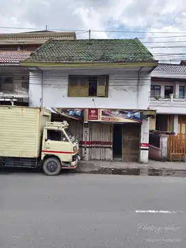 Disewakan Ruko 2 Lantai & Gudang