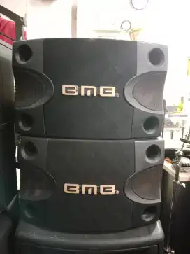 Speaker karaoke BMB