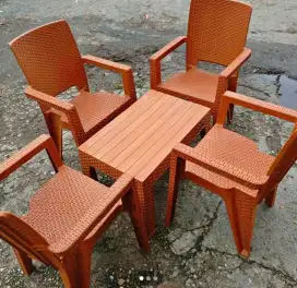 Kursi teras napolly
