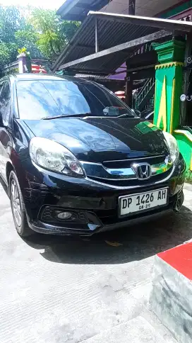 Di jual Honda mobilio Type E tahun 2014 surat lengkap hidup