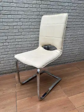 Kursi Meja Makan Cafe Estetik Atria Modern Minimalis Beige Putih