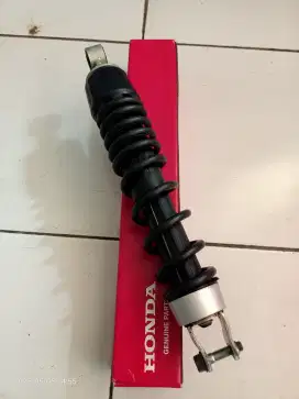 Shock belakang Beat Scoopy