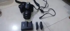 Kamera DSLR 1300D wifi kondisi normal