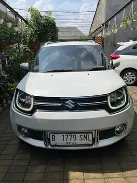 Suzuki Ignis GX AT Putih (2017)