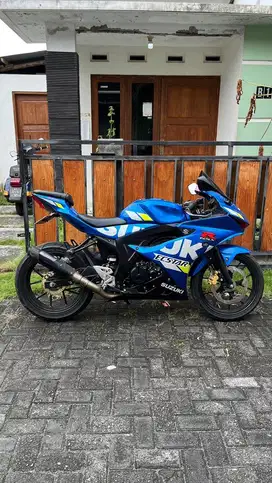 SUZUKI GSX-R150 2019 BLUE MOTOGP EDITION