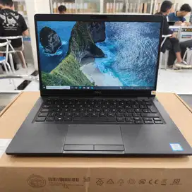 Dell 5300 Core i5 gen 8 RAM 8GB SSD 256GB Layar 13,3 FHD Slim Like New