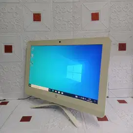 PC ALL IN ONE HP AMD E2-9000 RAM 4GB/SSD 128GB M-ZC