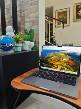 Laptop MacBook M1 Pro 14Inch 16/1TB