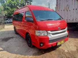 Toyota hiace comuter thn 2020