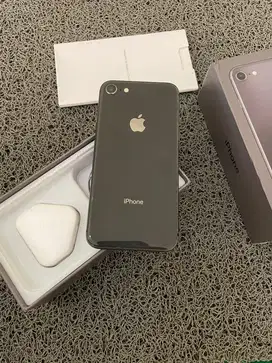 IPHONE 8 256 Whitelist