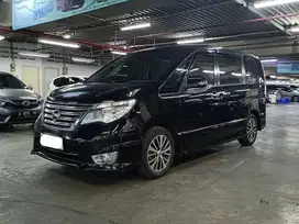 Nissan Serena HWS 2.0 AT 2015