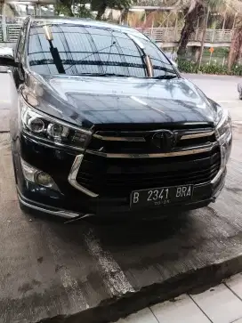 Toyota venturer diesel At
