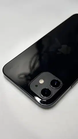 iPhone 12 Black 64gb (BEACUKAI) setara iBox
